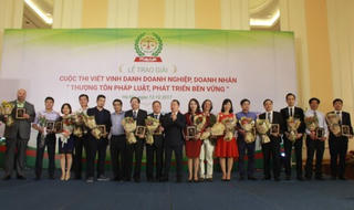 Báo chí - doanh nghiệp chung một “chiến hào”!