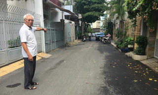 Khu phố gương mẫu tự bỏ tiền làm đường