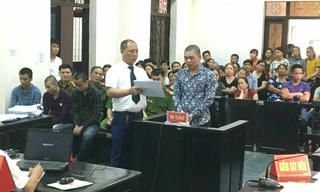 Vụ 'cố ý gây thương tích' tại Văn Bàn: Tòa “lưu ý” về dấu hiệu của tội danh nặng hơn