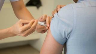 Trẻ dễ bị dị tật nếu mẹ nhiễm rubella khi mang thai