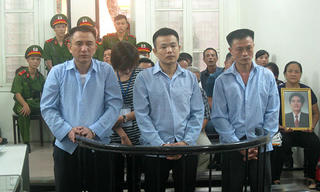 Vụ án giết người tại số 8 phố Lê Ngọc Hân: Vì sao tòa cấp cao trả hồ sơ điều tra lại?