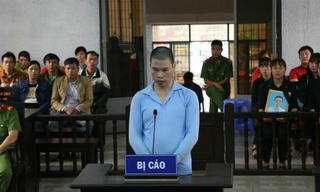 Đâm chết người hát quá nhiều tại đám cưới