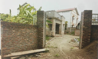 Tranh chấp hợp đồng chuyển nhượng nhà đất tại Hải Dương: Bị đơn bị “đánh úp” do xuất hiện địa chỉ xa lạ?