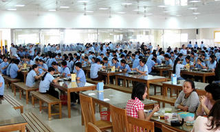 Đảm bảo VSATTP bếp ăn tập thể  tại các KCN: Cần chữ tâm của nhà sản xuất, kinh doanh!