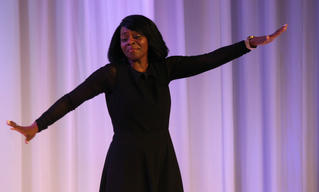 Cách phát huy các phẩm chất cá nhân để thay đổi vai trò lãnh đạo