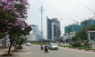 Ý nghĩa đặc biệt của “những cây cột màu xanh” giữa thủ đô