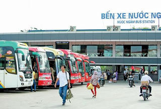 Đừng “đẩy” bến xe thành “hòn đảo đơn độc” đứng ngoài đô thị