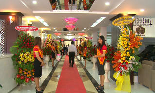 “Nếu không có nụ cười tươi tắn thì đừng mở hiệu buôn”