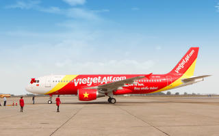 VietJet Air nhanh chóng xử lý sự cố nứt kính tàu bay