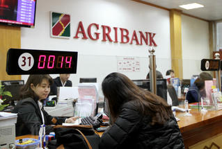 Agribank hỗ trợ khách hàng đăng ký chuyển đổi số điện thoại 11 số sang 10 số