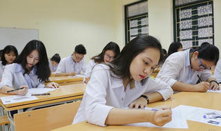 Thi THPT Quốc gia nhất thiết phải thi tự luận