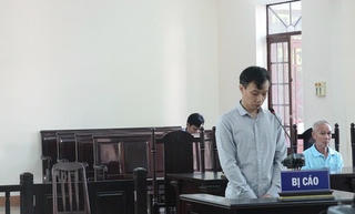 Trộm 15 cây vàng trong ngăn kéo bàn làm việc đồng nghiệp