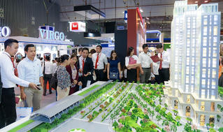 Rome Diamond Lotus - Một thoáng Âu châu thu hút hàng ngàn khách hàng