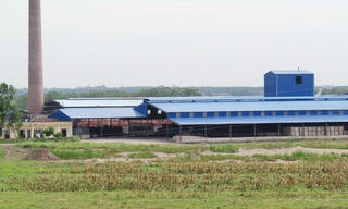 Công ty CP gạch Đại Hoàng (Hà Nam): Khói từ lò đốt “bức tử” người dân