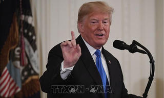 Tổng thống Mỹ Donald Trump dọa đóng cửa Chính phủ