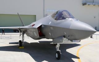 Nhật có thể mua thêm 100 máy bay chiến đấu F-35