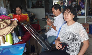 12 năm truyền nghề đan móc cho người khuyết tật