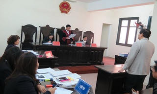 Án hành chính “ùn” vì người đứng đầu chính quyền… bận