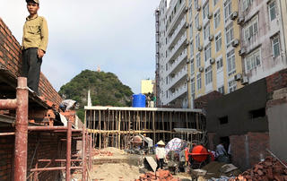 Cát Hải, Hải Phòng: Nhà hàng, quán bar không phép 'mọc' trên đất công