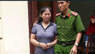 Đầu độc em dâu bằng thuốc chuột