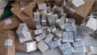 Dịch vụ đổi tiền mới “nóng” từng ngày