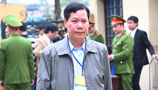 Xét xử vụ án Hoàng Công Lương: Thành lập đơn nguyên thận khi chưa bố trí đủ kỹ sư, kỹ thuật viên