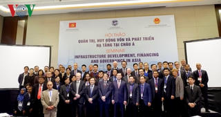 Thách thức quản trị, huy động vốn và phát triển cơ sở hạ tầng