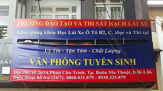 Hàng trăm người mất tiền oan vì trung tâm dạy nghề lái xe mạo danh Bộ Công an 