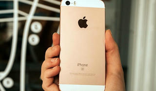 Apple bất ngờ bán lại iPhone SE
