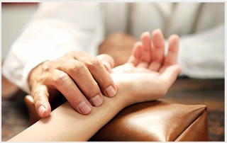 Ai là cha đẻ phương pháp bắt mạch Đông y?