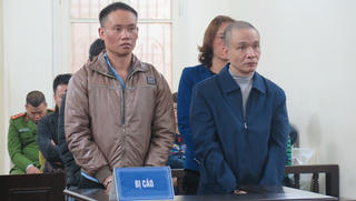 'Nữ quái' dùng ma túy giả để cướp tài sản