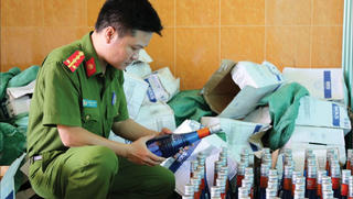 Chống buôn lậu, gian lận thương mại và hàng giả: Phải thực hiện quyết liệt, liên tục