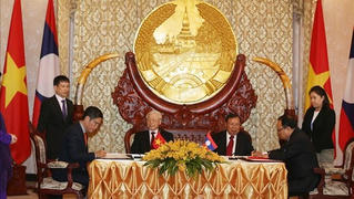 Thúc đẩy dự án điện của Lào và lợi thế cảng biển của Việt Nam 