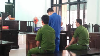 Đứa con gây án mạng ngay trong đám tang cha: Mắc bệnh tâm thần, hay ảnh hưởng ma túy đá?