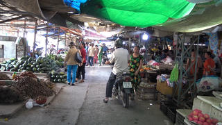 Chợ Cổ Cò, Tiền Giang: Người thu phí chợ bị tố dùng “giang hồ” đe dọa tiểu thương