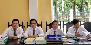 Hai năm đấu tranh đưa vụ án hiếp dâm trẻ em ra ánh sáng