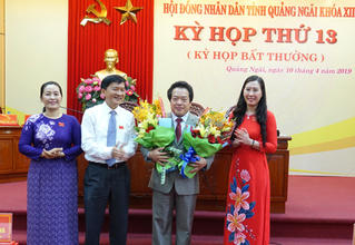 Phê chuẩn Phó Chủ tịch UBND tỉnh Quảng Ngãi