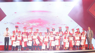 500 học sinh miền Nam xuất sắc tốt nghiệp Apax 2019