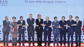 Thủ tướng dự khai mạc Hội nghị cấp cao ASEAN