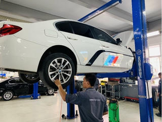BMW Service Clinic: Chăm sóc tận tình như lời tri ân