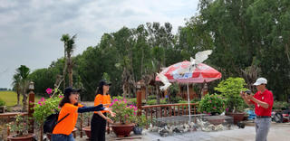 Khác lạ Trà Sư 