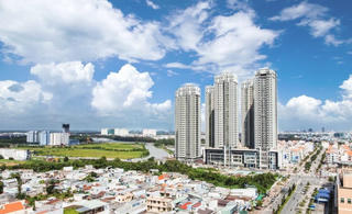 Thị trường bất động sản TP HCM khan hàng