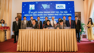 IPPG ký kết hợp tác tài trợ 10 triệu USD cho Quỹ Phát Triển Đại học Quốc Gia TP HCM
