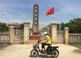 Thừa Thiên - Huế: Vì sao chưa khởi tố vụ chiếm dụng tiền xây nghĩa trang liệt sĩ?