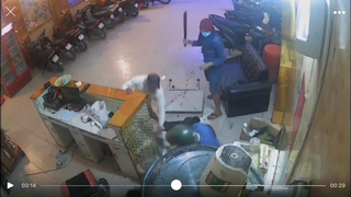 Nam thanh niên bị chém gục ở Bình Chánh: Vì sao chưa khởi tố vụ án?