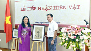 Người cựu binh Pháp gìn giữ bức chân dung Chủ tịch Hồ Chí Minh hơn 70 năm