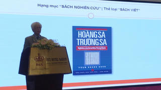 Sách 'Hoàng Sa, Trường Sa - Nghiên Cứu Từ Sử Liệu Trung Quốc' đoạt giải Sách Hay