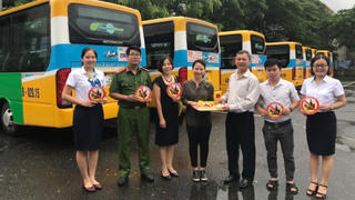 Diễn đàn 'Phụ nữ với an toàn giao thông'