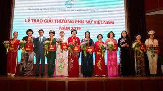 Trả ơn cuộc đời