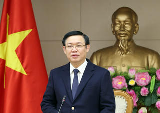 Phó Thủ tướng Vương Đình Huệ lên đường thăm các nước châu Phi
